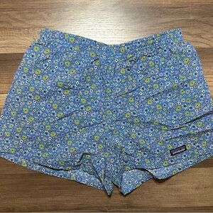 Patagonia Women's Blue Floral Baggies 5”